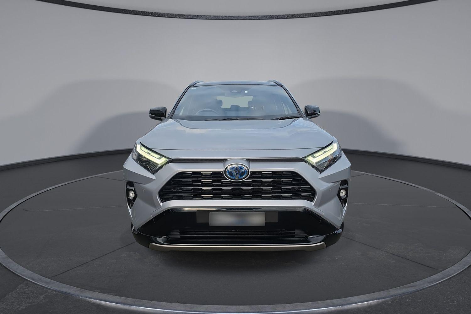2021 Toyota RAV4 XSE (AWD) in Two Tone Silver