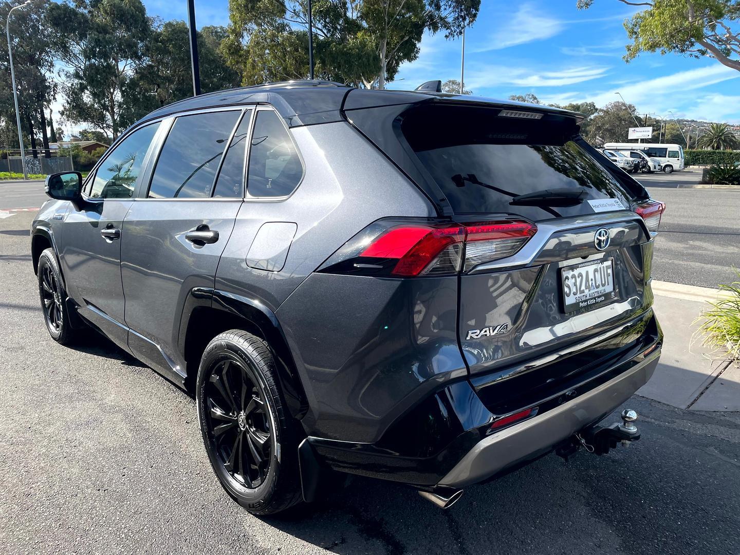 2022 Toyota RAV4 XSE (AWD) in Two Tone Black