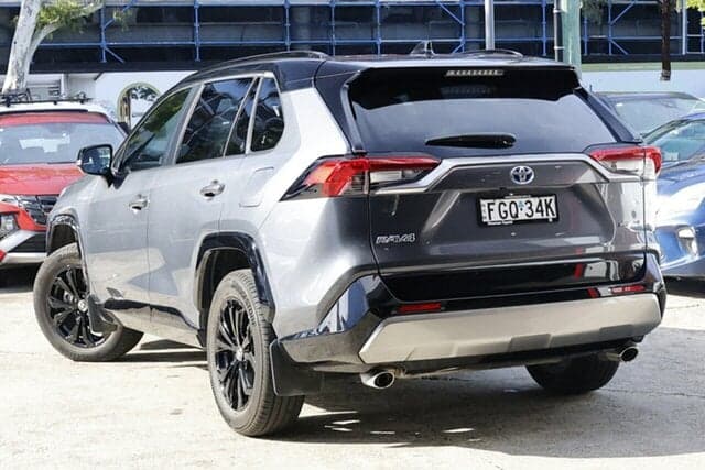 2024 Toyota RAV4 XSE (AWD) in Two Tone Black