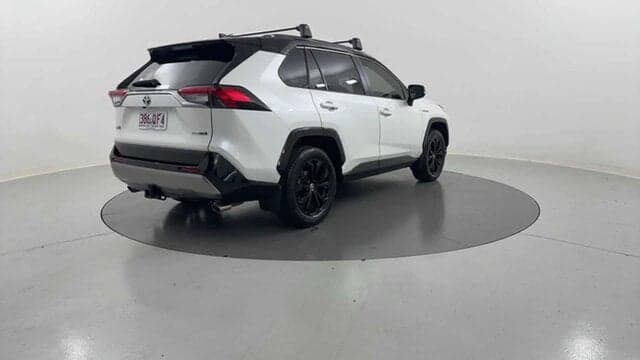 2022 Toyota RAV4 XSE (AWD) in Two Tone White