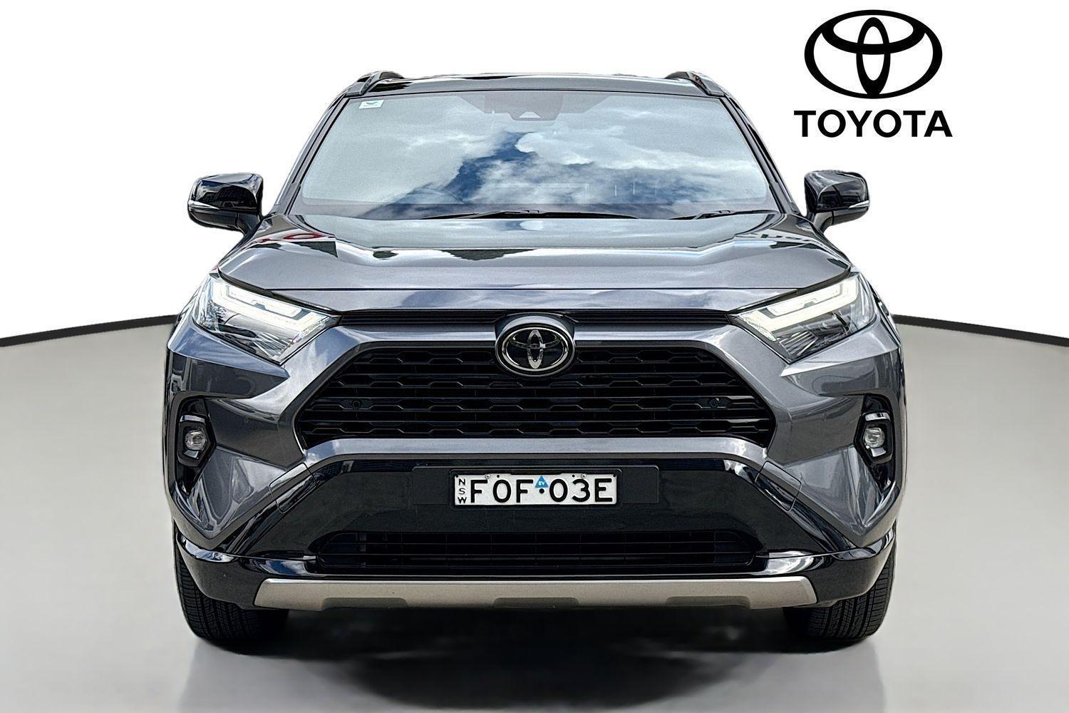 2024 Toyota RAV4 XSE (AWD) in Two Tone Black
