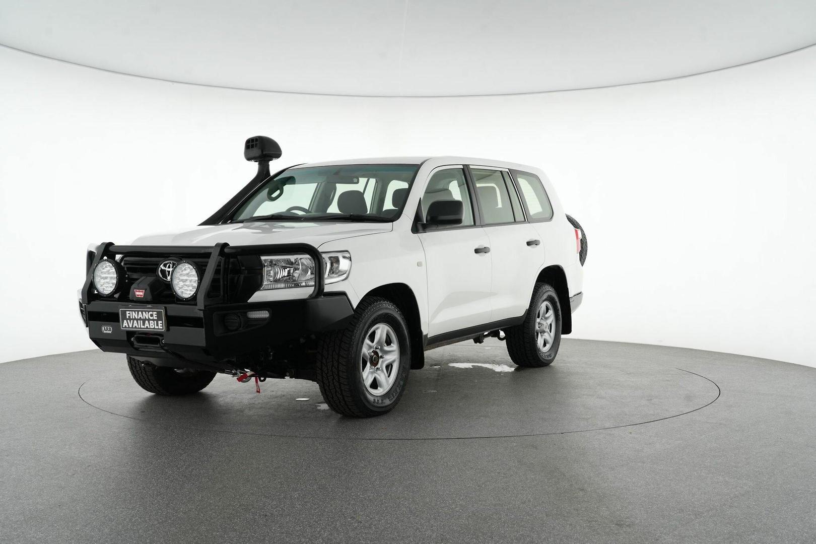 2021 Toyota Landcruiser GX in White