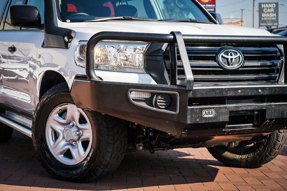2021 Toyota Landcruiser GX in White