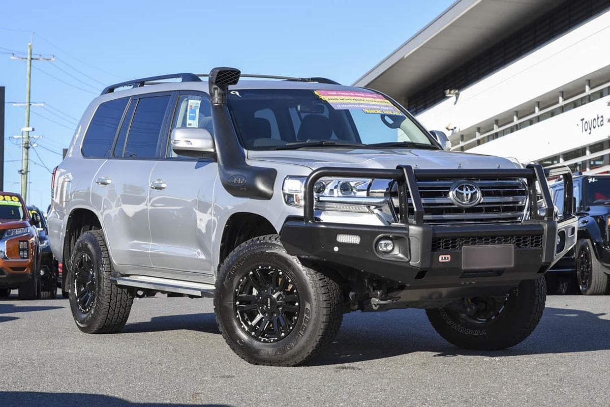 2021 Toyota Landcruiser GXL in Silver