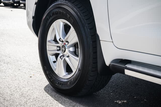 2021 Toyota Landcruiser GXL in White