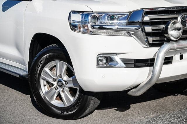 2021 Toyota Landcruiser GXL in White