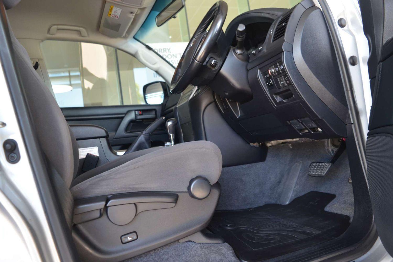 2021 Toyota Landcruiser GXL in Silver