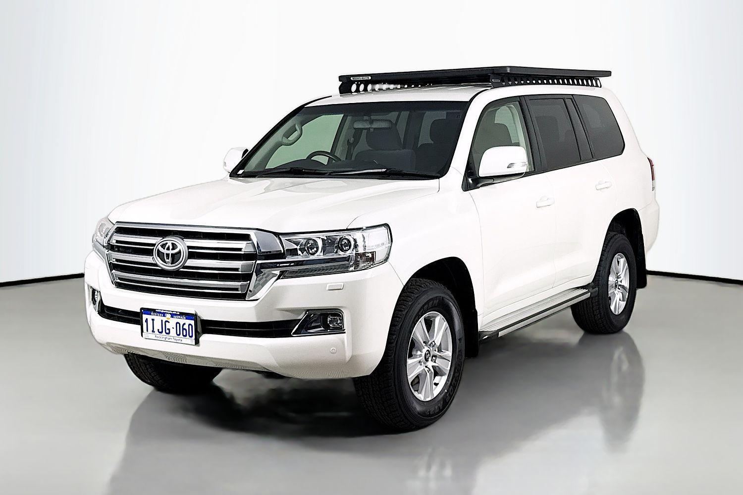 2020 Toyota Landcruiser GXL in White