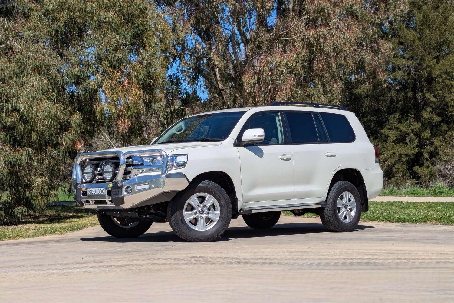 2021 Toyota Landcruiser GXL in White