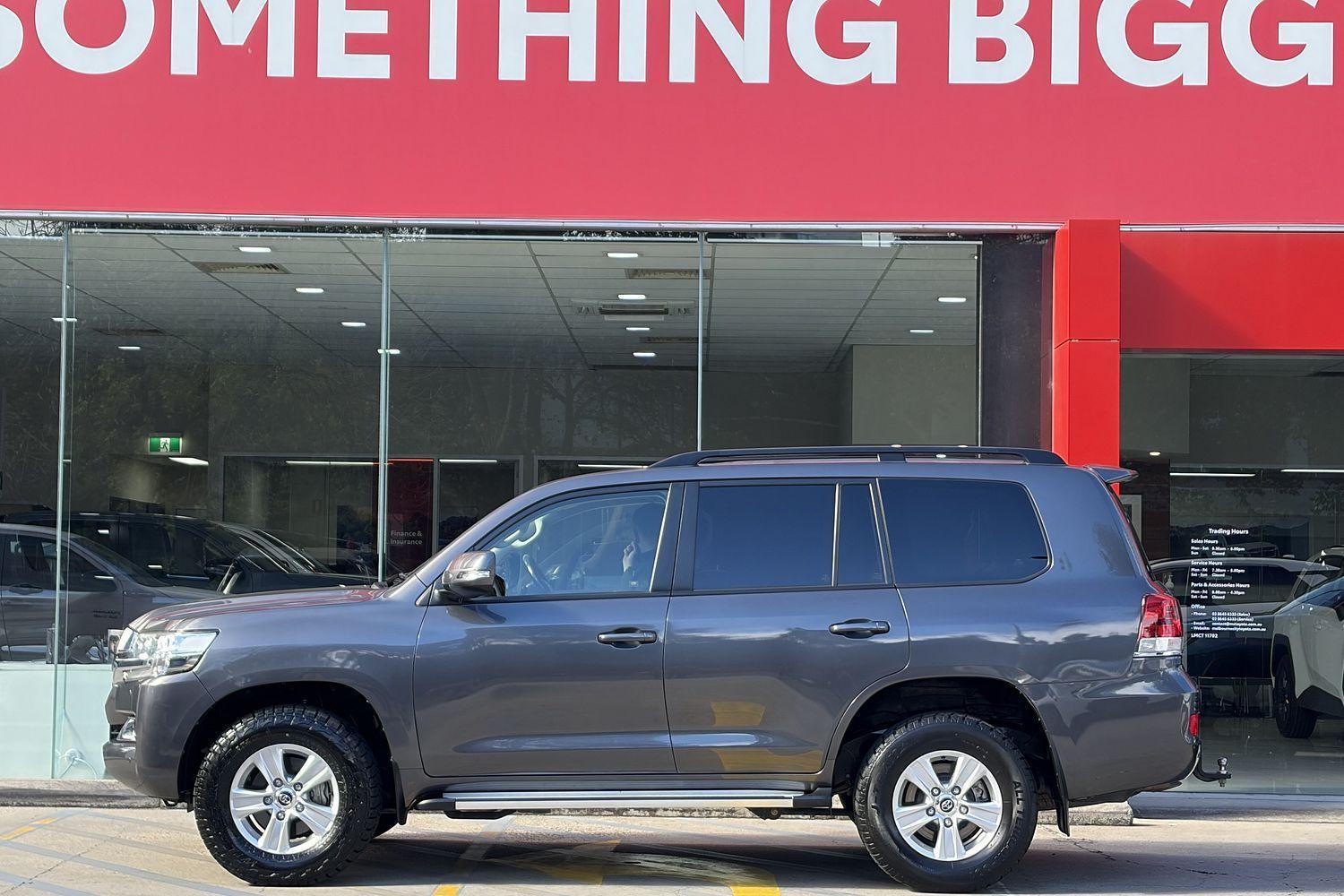 2021 Toyota Landcruiser GXL in Other