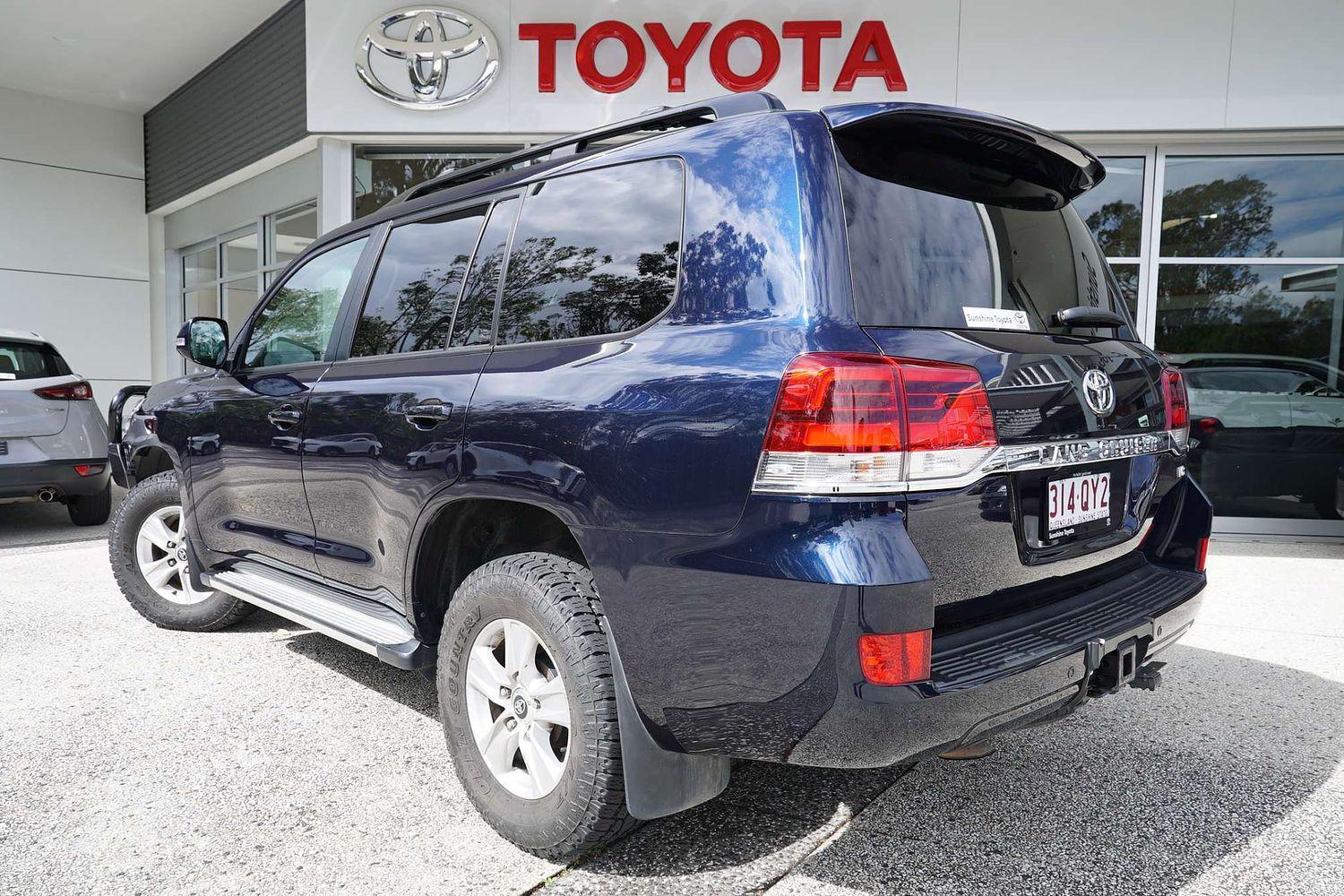 2019 Toyota Landcruiser GXL in Blue