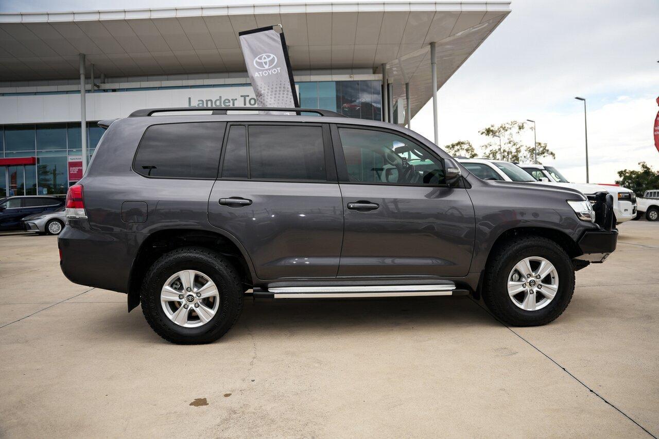 2021 Toyota Landcruiser GXL in Silver