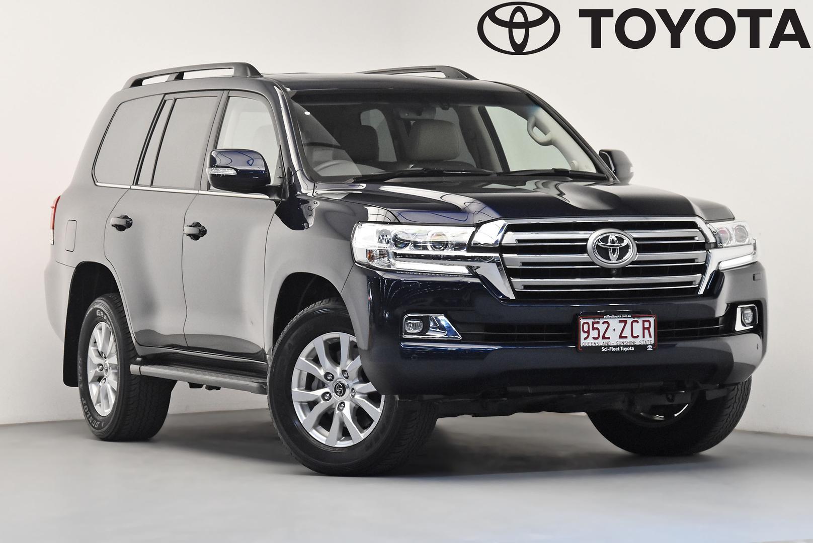 2019 Toyota Landcruiser VX in Blue