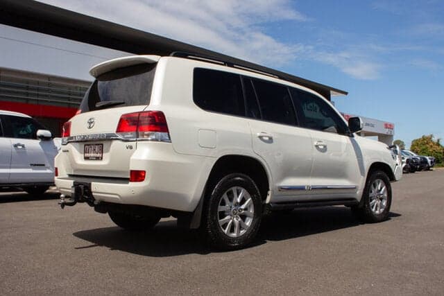 2020 Toyota Landcruiser Sahara in White