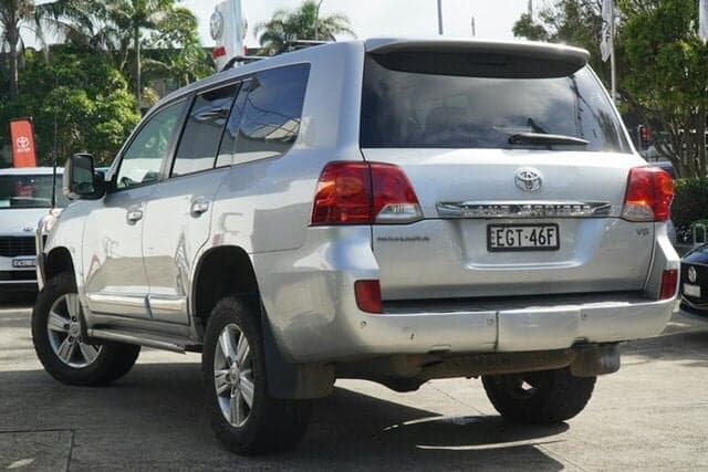 2014 Toyota Landcruiser Sahara in Silver