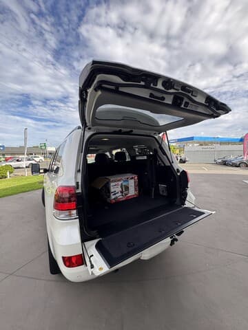 2018 Toyota Landcruiser Sahara in White