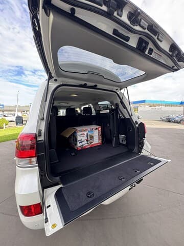 2018 Toyota Landcruiser Sahara in White