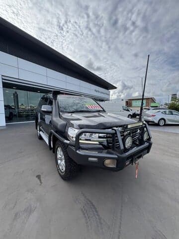 2020 Toyota Landcruiser Sahara in Other
