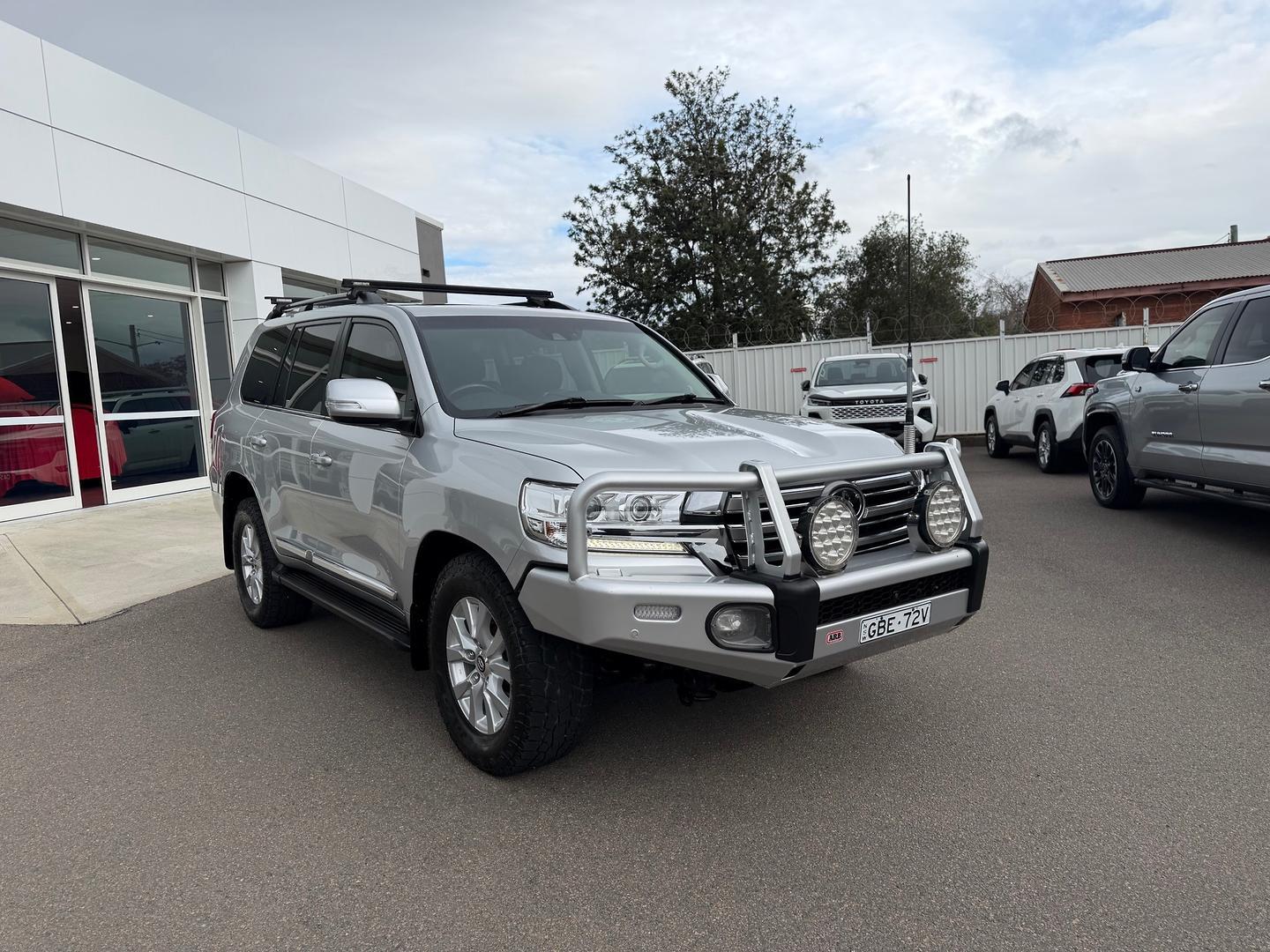 2018 Toyota Landcruiser Sahara in Silver