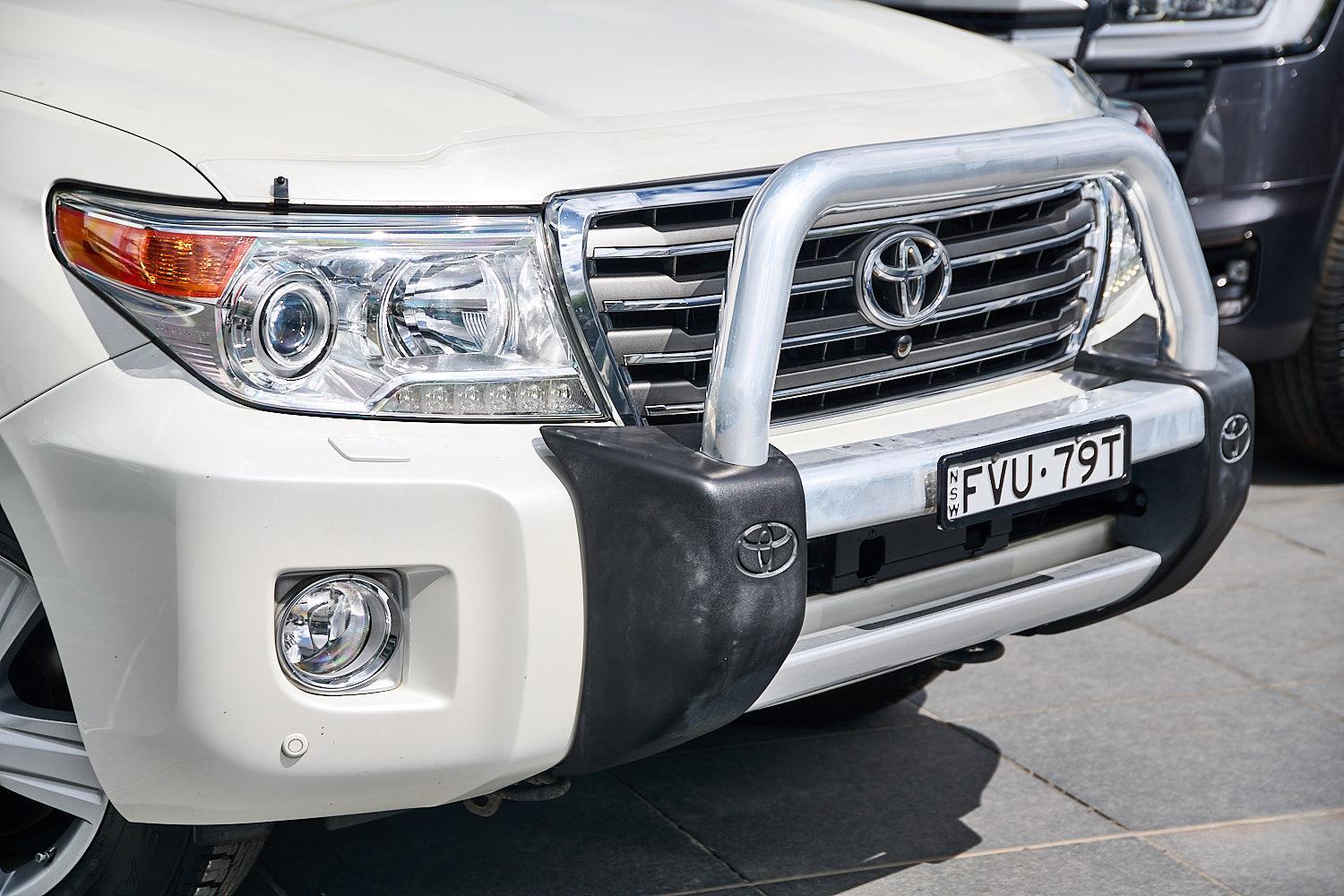 2014 Toyota Landcruiser Sahara in White