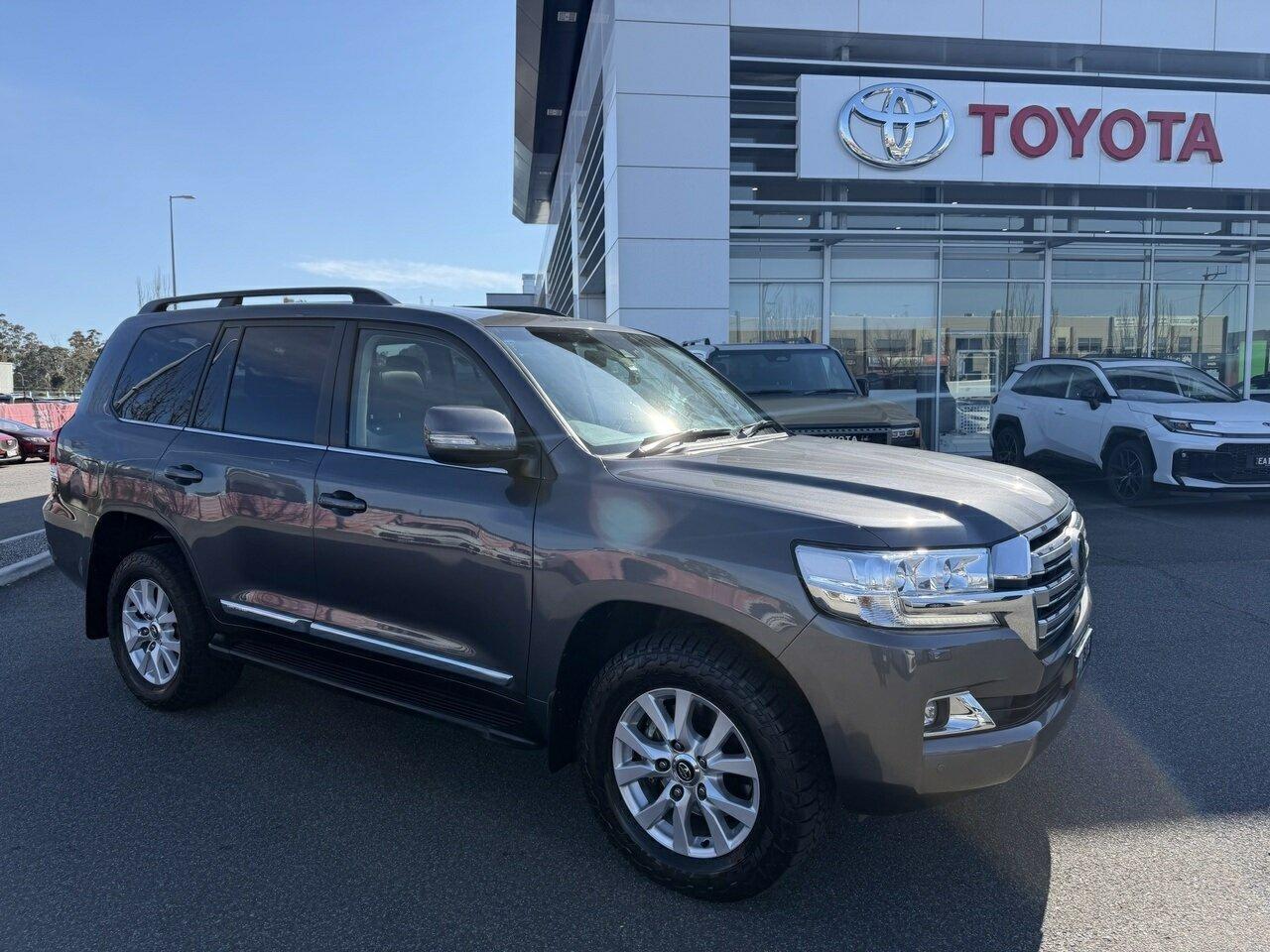 2020 Toyota Landcruiser Sahara in Silver