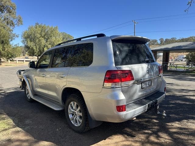 2020 Toyota Landcruiser VX in Silver