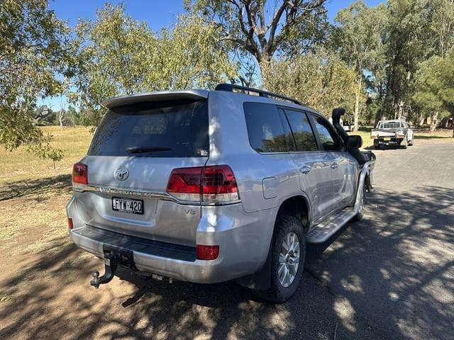 2020 Toyota Landcruiser VX in Silver