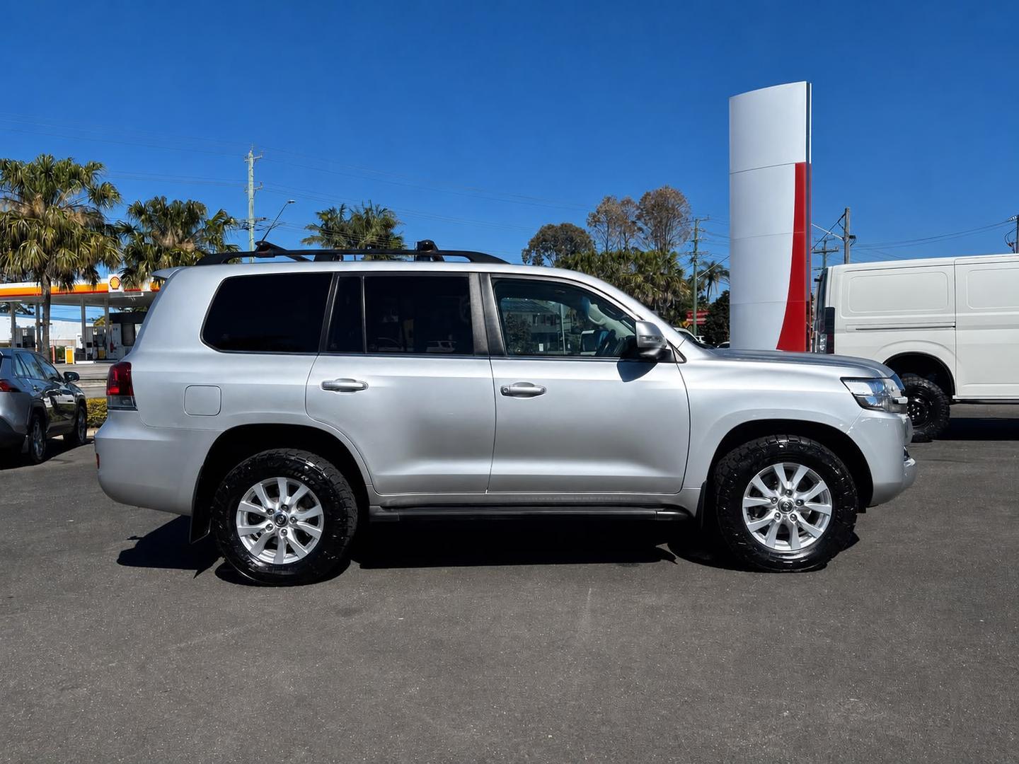 2018 Toyota Landcruiser VX in Silver
