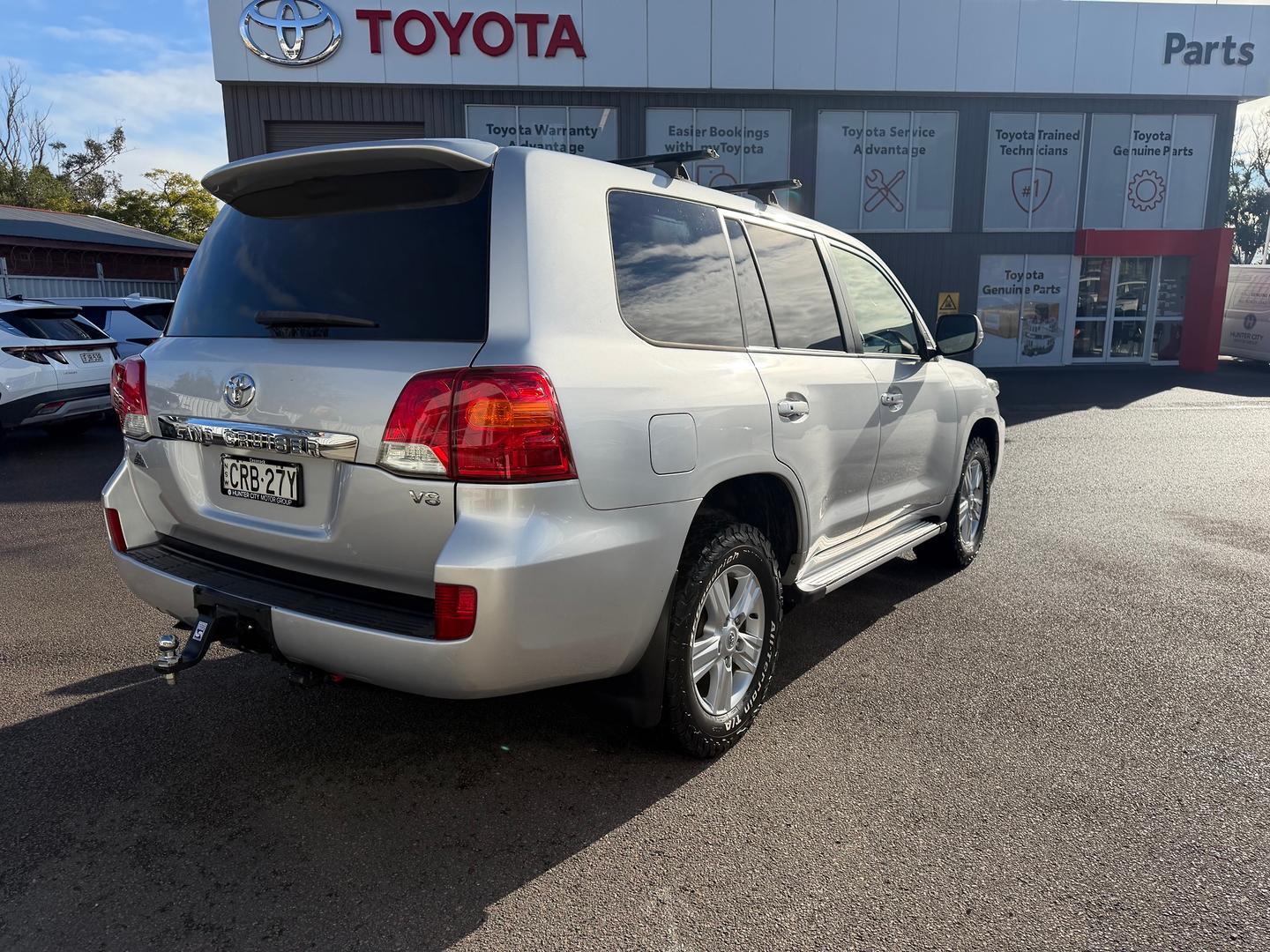 2014 Toyota Landcruiser SE in Silver