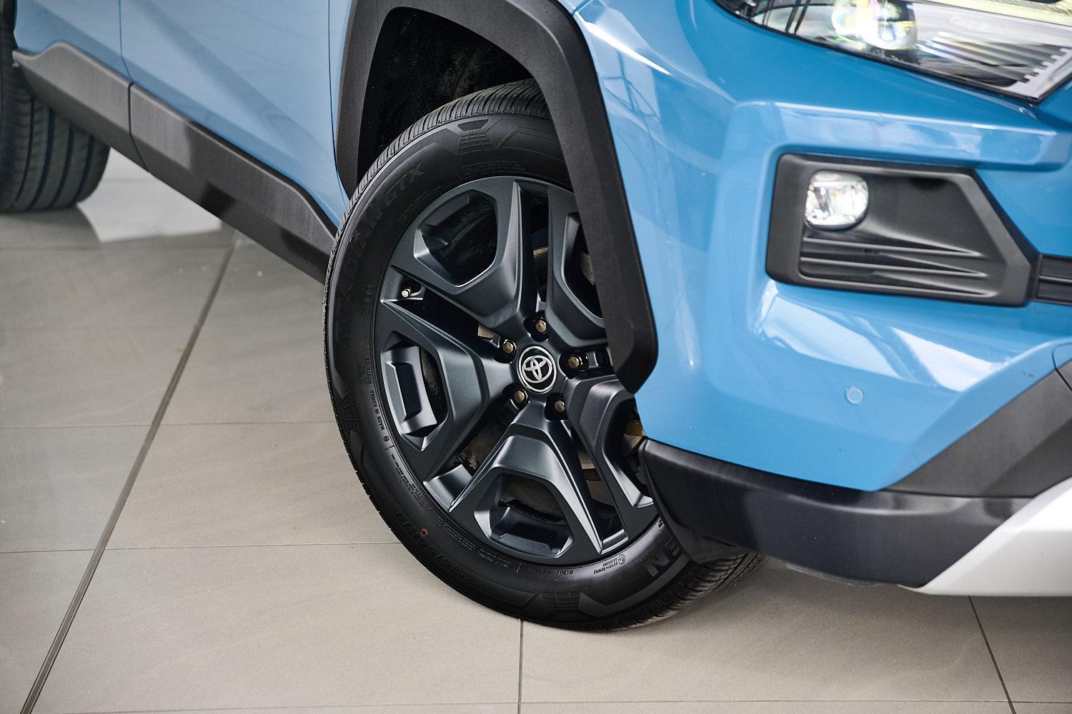 2022 Toyota RAV4 Edge AWD in Blue