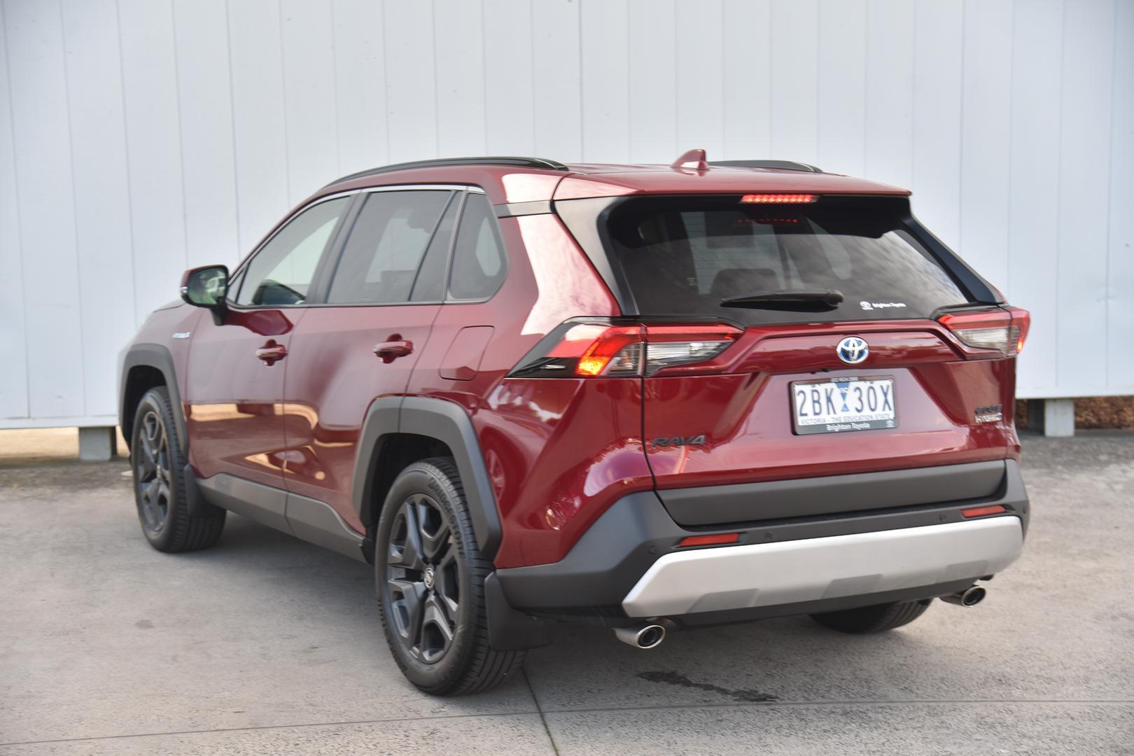 2024 Toyota RAV4 Edge AWD in Red