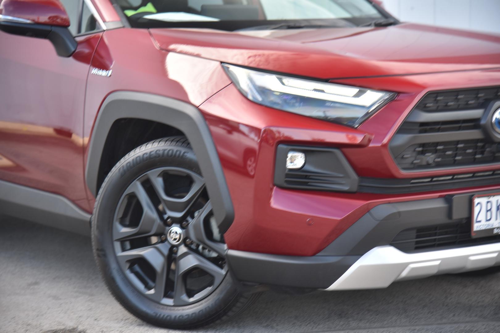 2024 Toyota RAV4 Edge AWD in Red