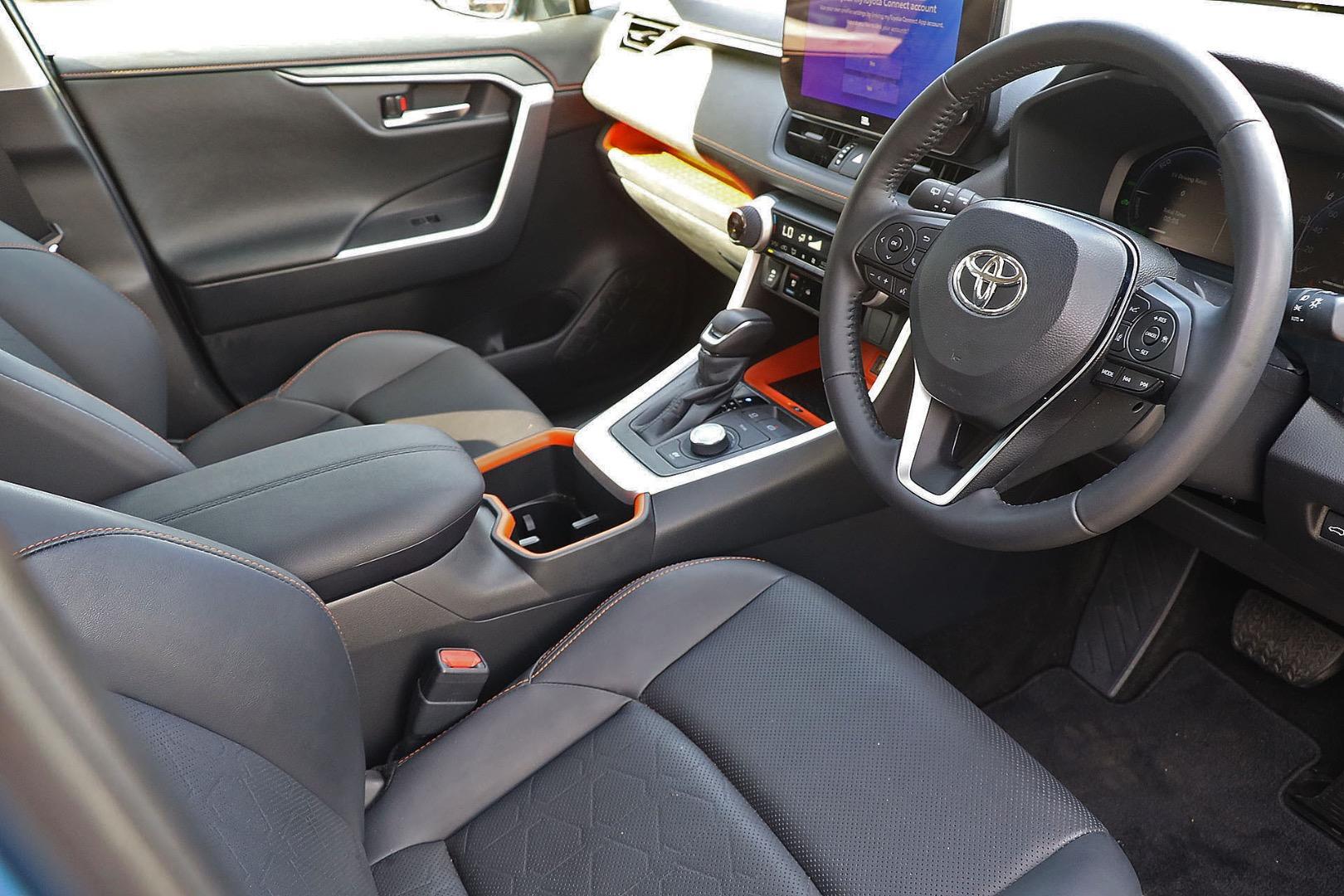 2025 Toyota RAV4 Edge AWD in Blue