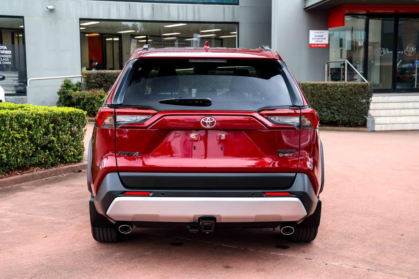2024 Toyota RAV4 Edge AWD in Red