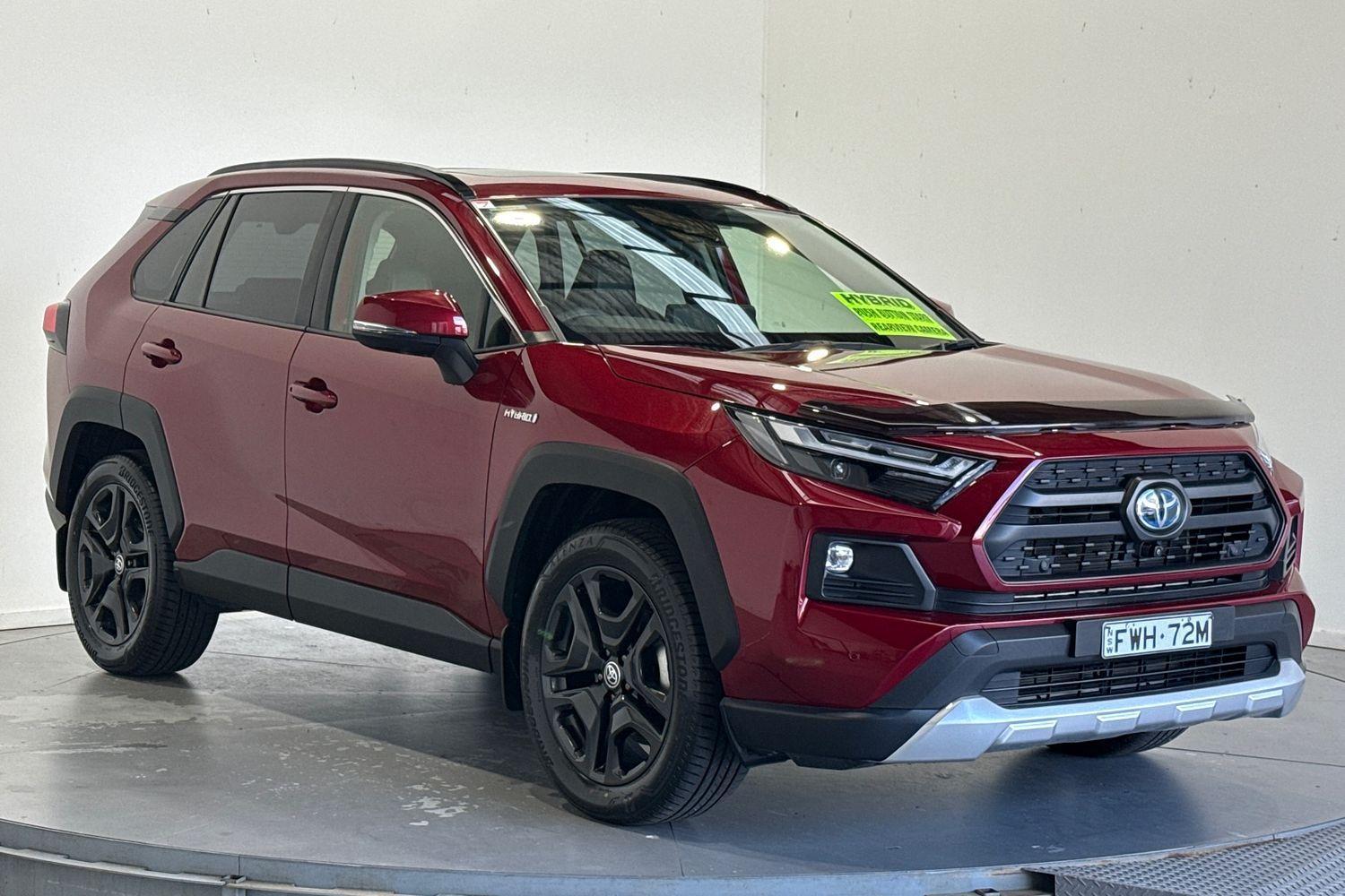2023 Toyota RAV4 Edge in Red