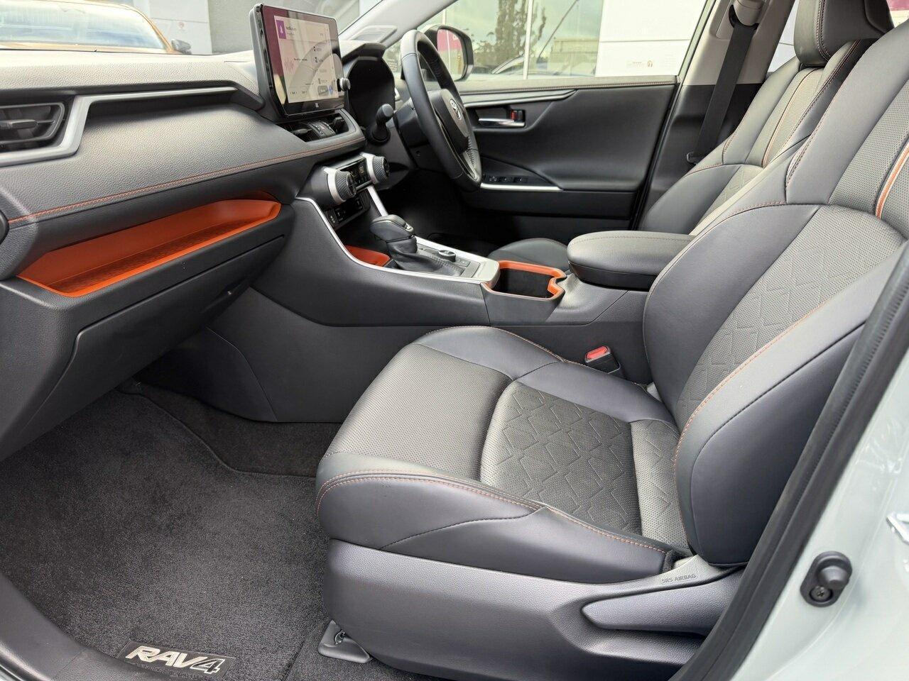 2025 Toyota RAV4 Edge AWD in Green