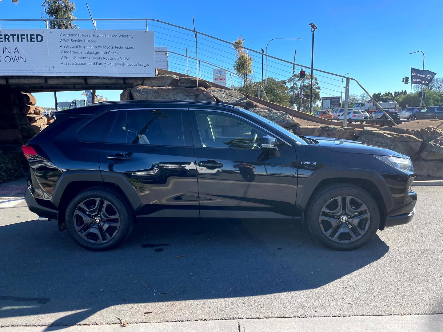 2021 Toyota RAV4 Edge AWD in Black