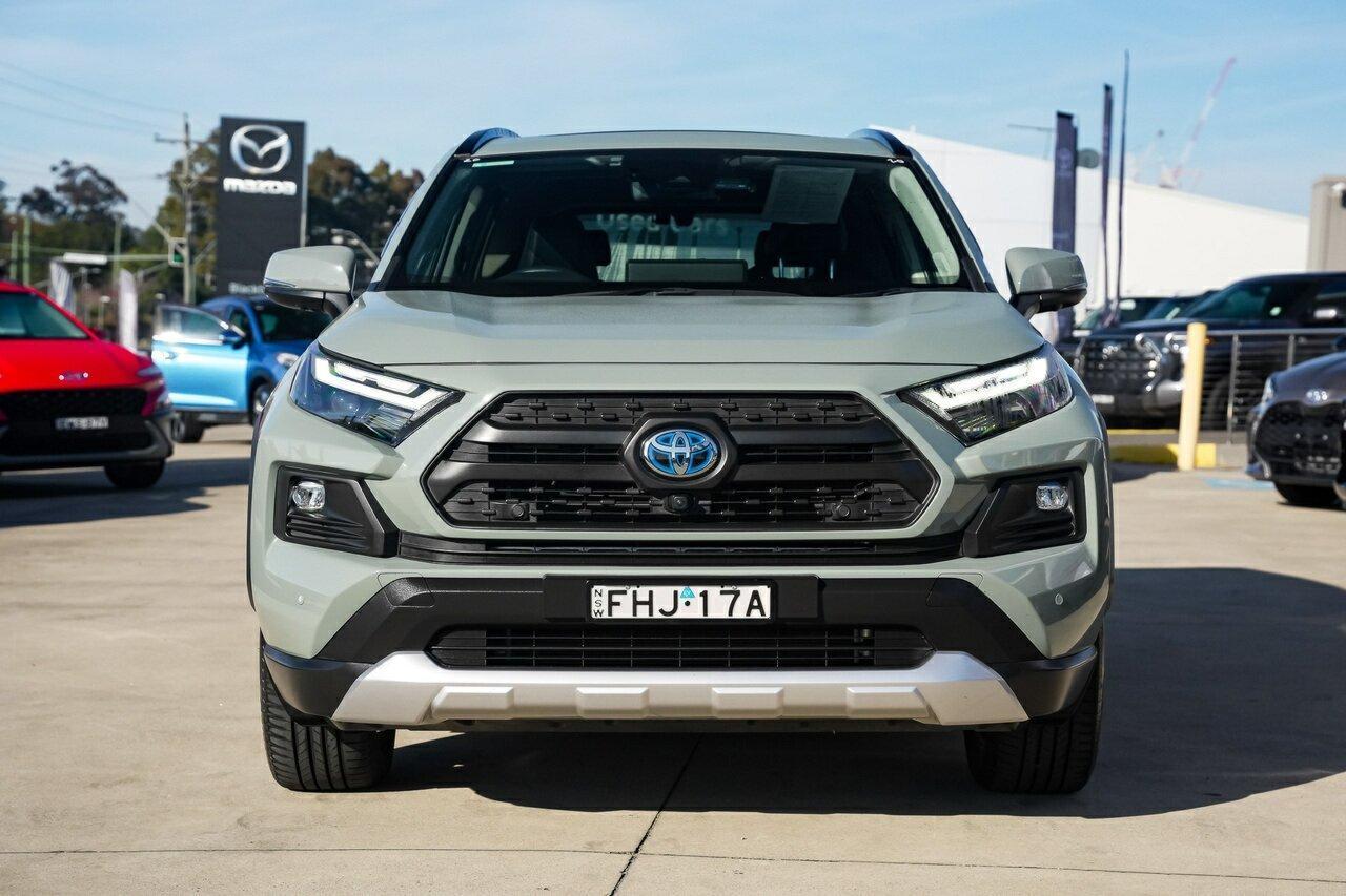 2024 Toyota RAV4 Edge AWD in Green