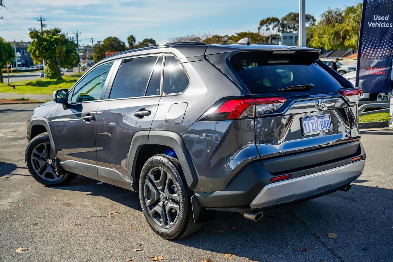 2025 Toyota RAV4 Edge AWD in Grey
