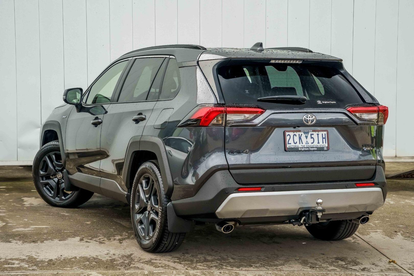 2025 Toyota RAV4 Edge AWD in Silver