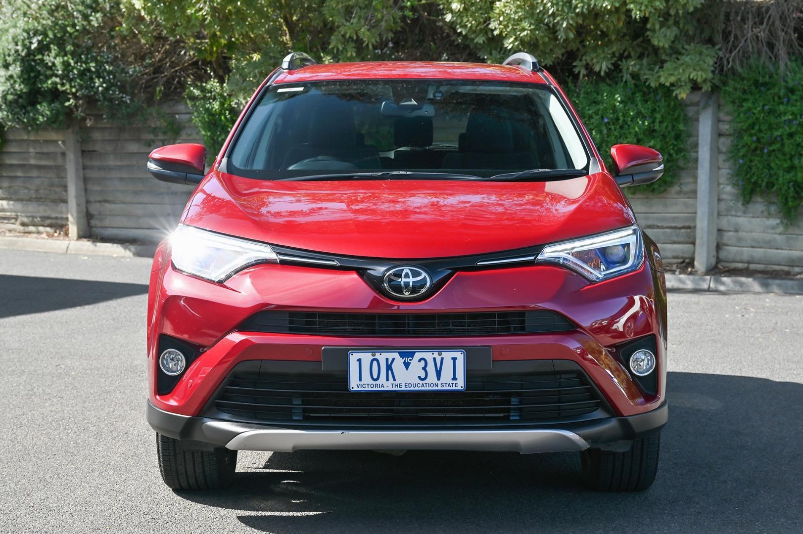2018 Toyota RAV4 GXL AWD in Red
