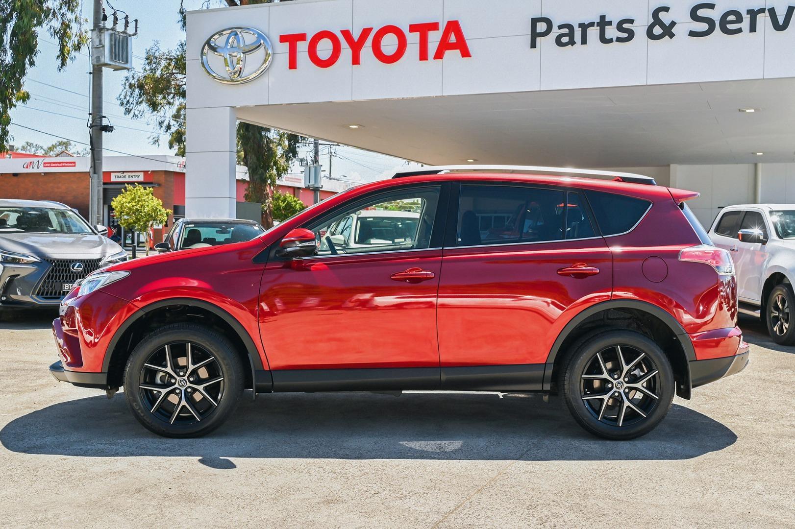 2018 Toyota RAV4 GXL AWD in Red