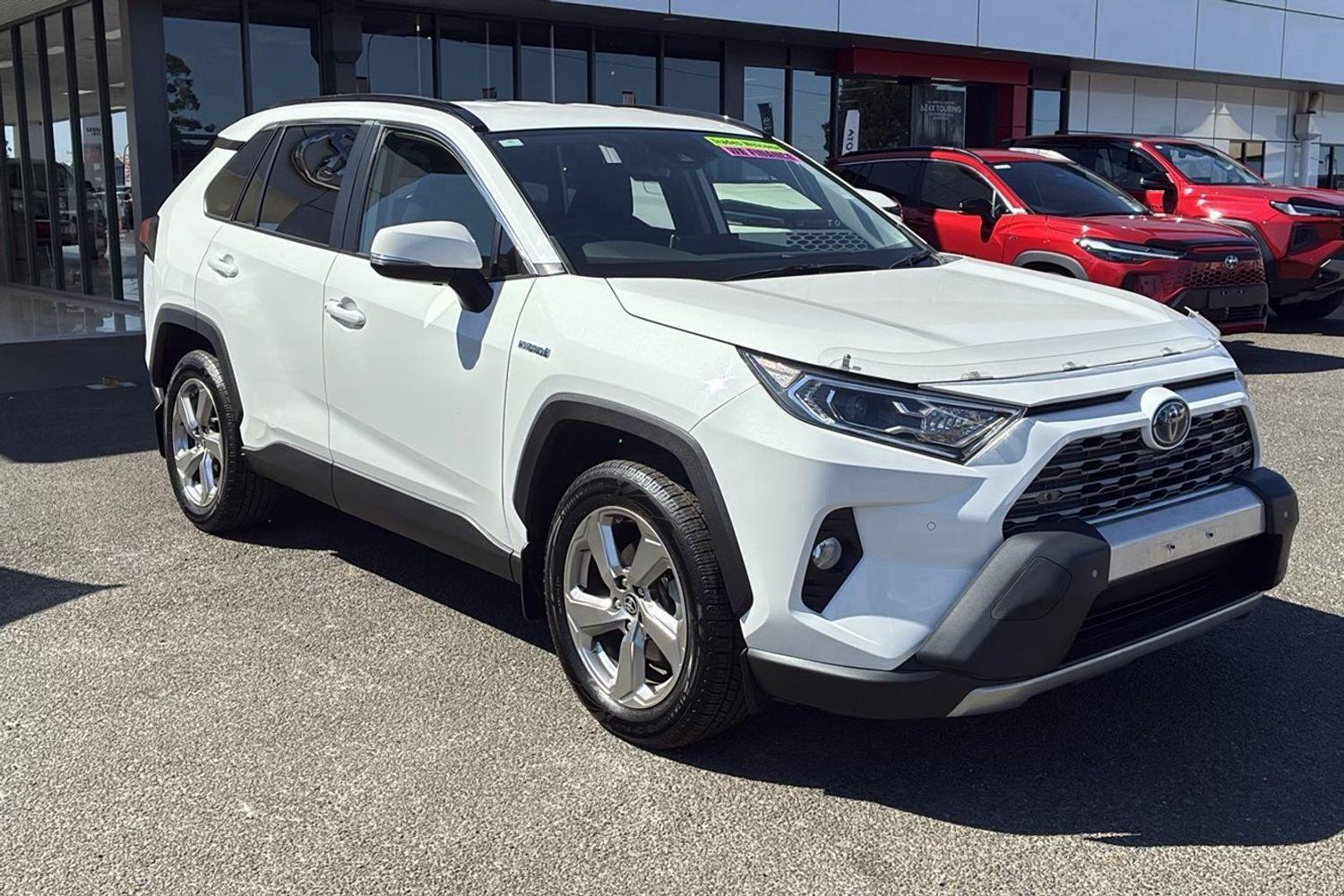 2021 Toyota RAV4 GXL AWD in White
