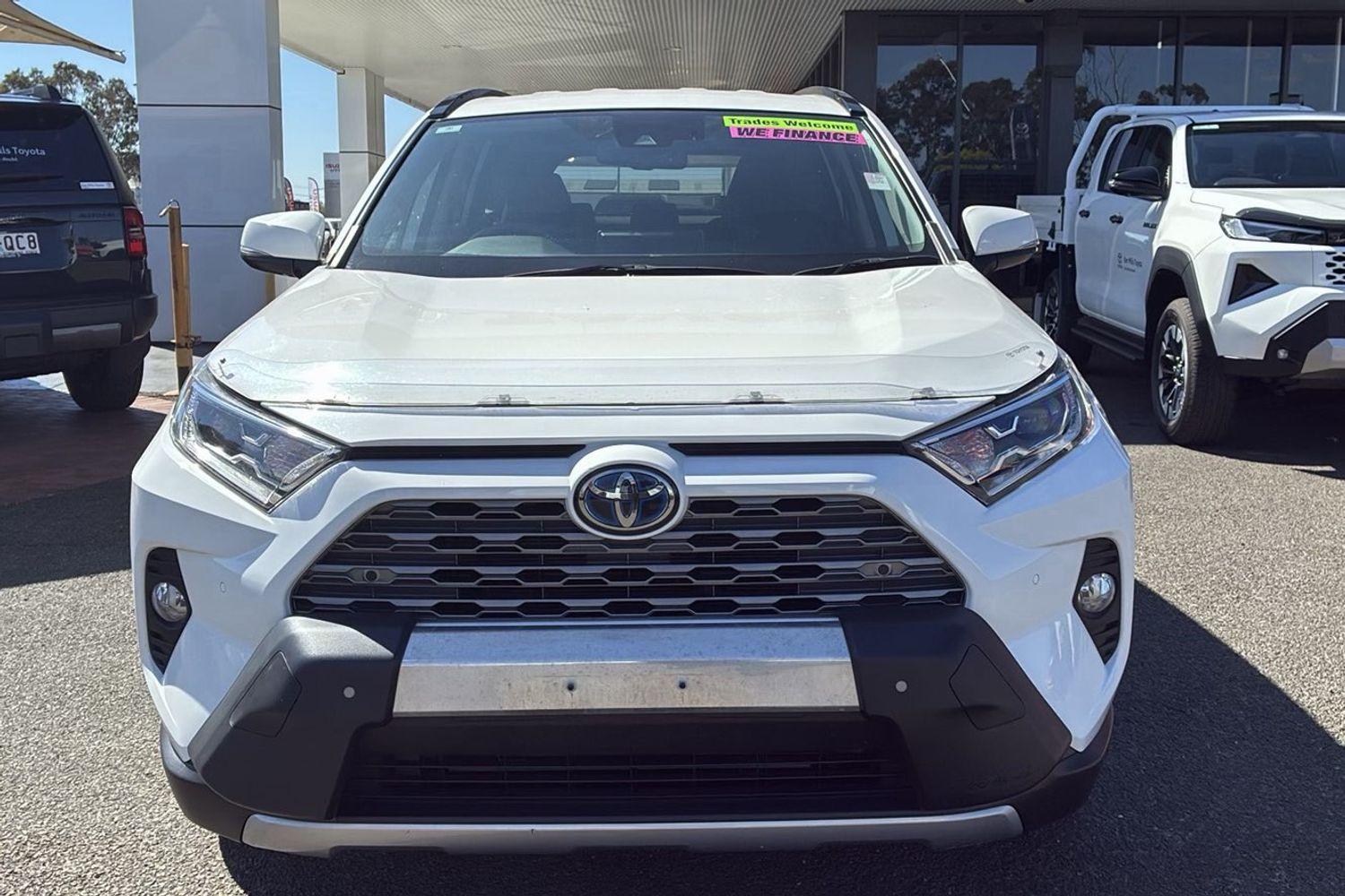 2021 Toyota RAV4 GXL AWD in White