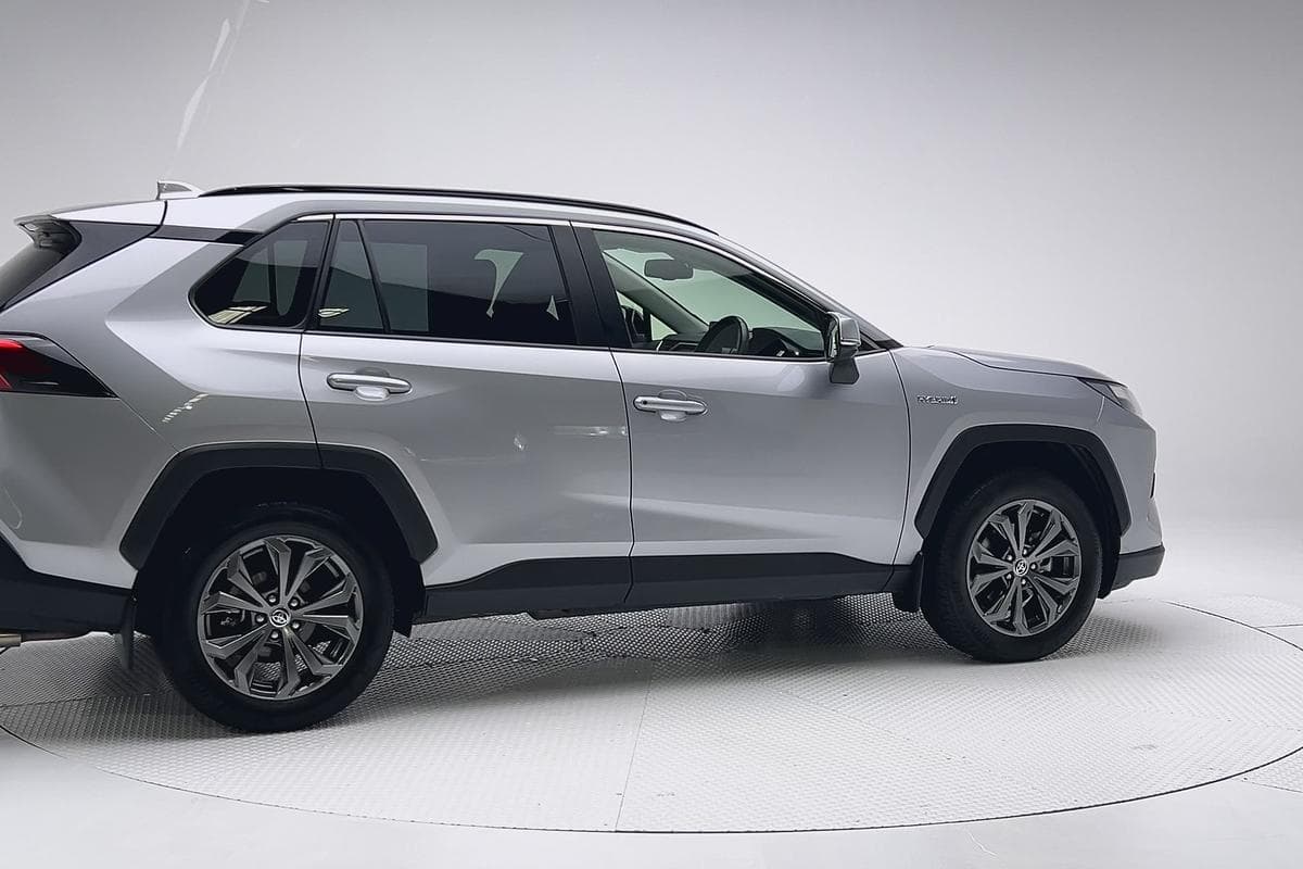 2024 Toyota RAV4 GXL in Other