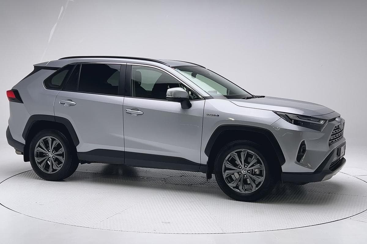 2024 Toyota RAV4 GXL in Other