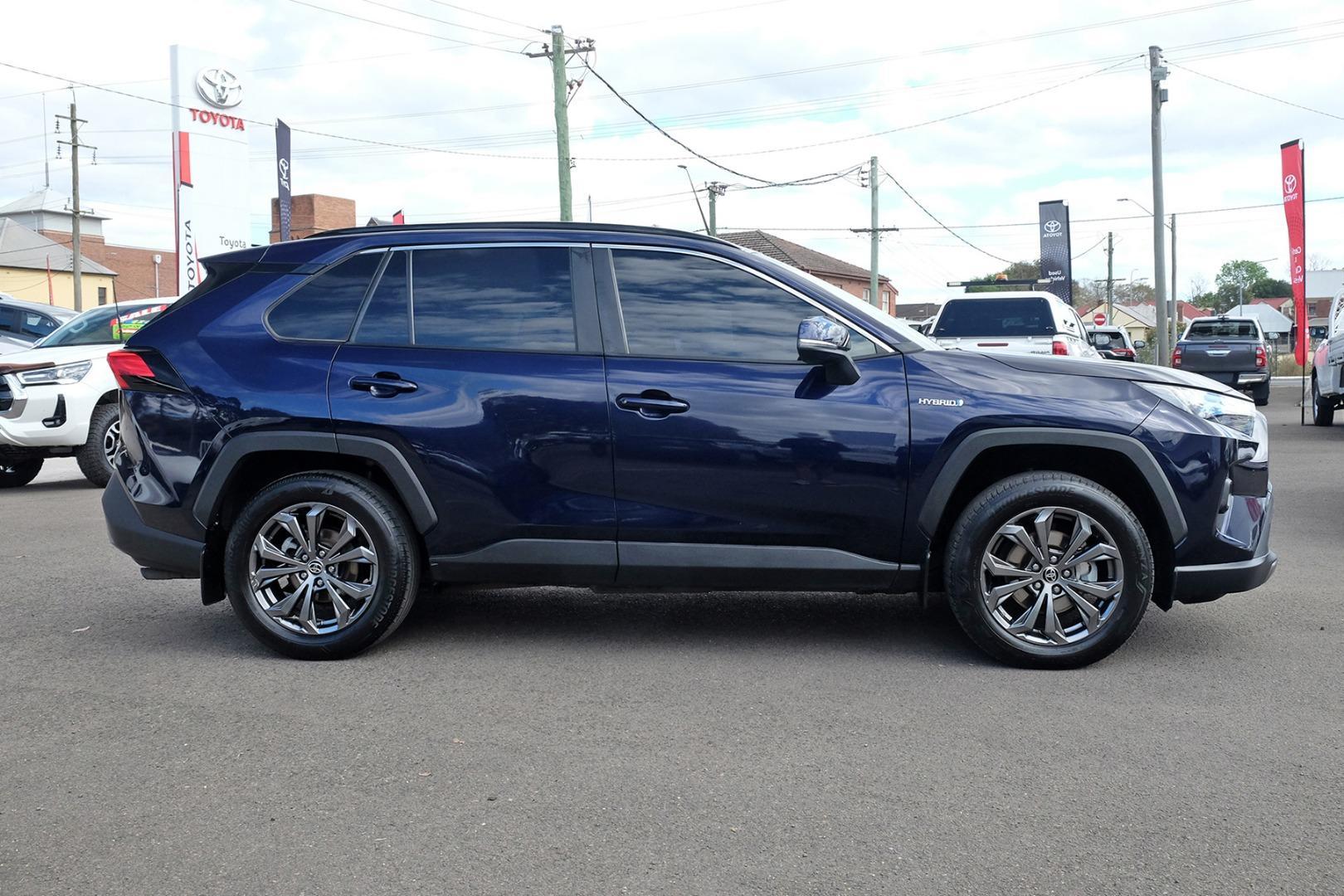 2022 Toyota RAV4 GXL AWD in Blue