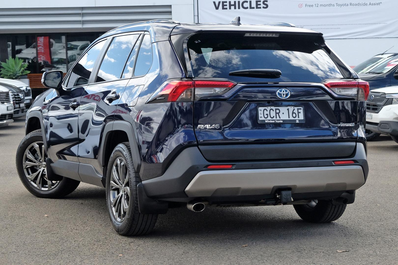 2022 Toyota RAV4 GXL AWD in Blue