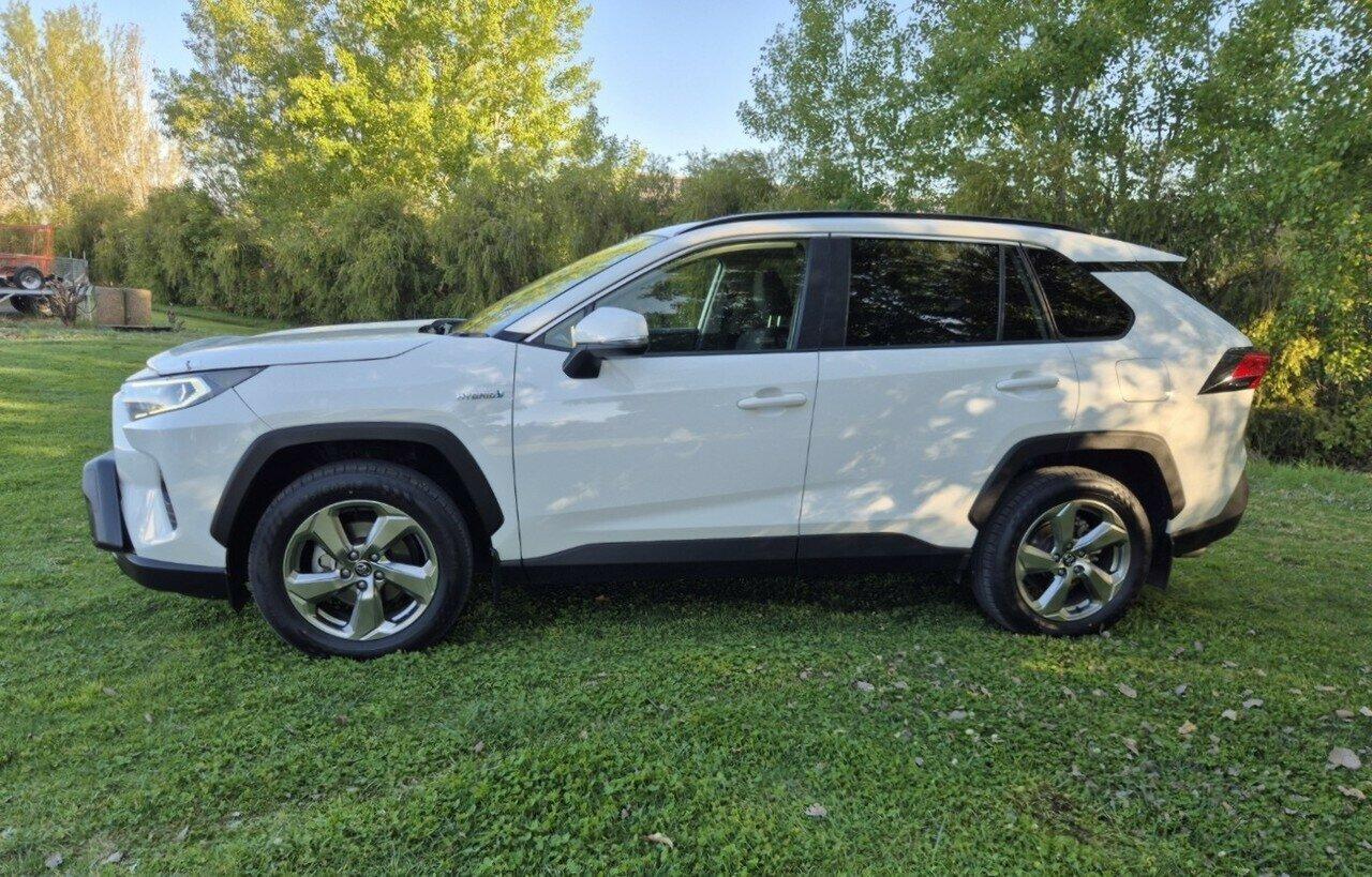 2019 Toyota RAV4 GXL AWD in White