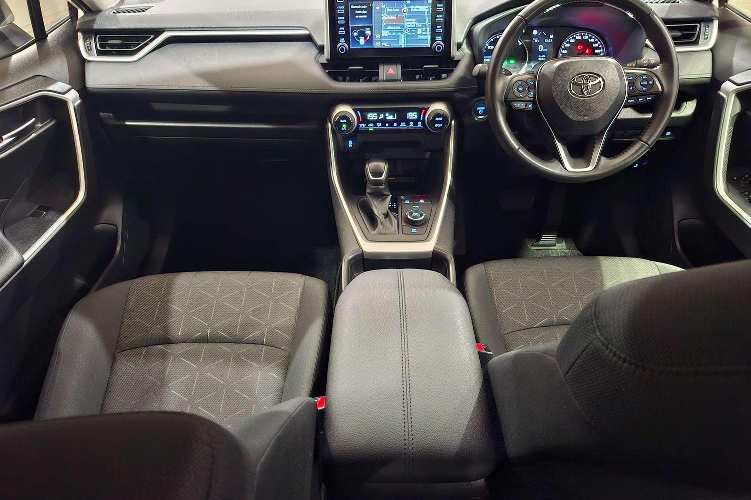 2021 Toyota RAV4 GXL AWD in White